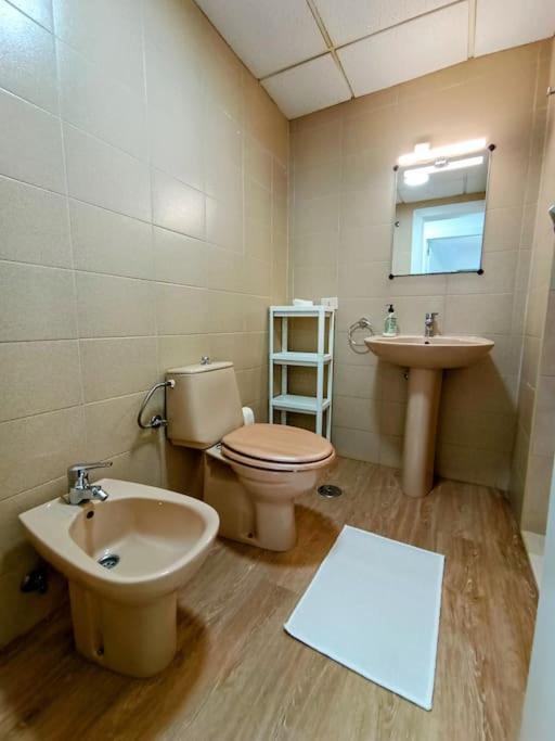 Dulos House Pool And Free Wifi Cho Exterior photo
